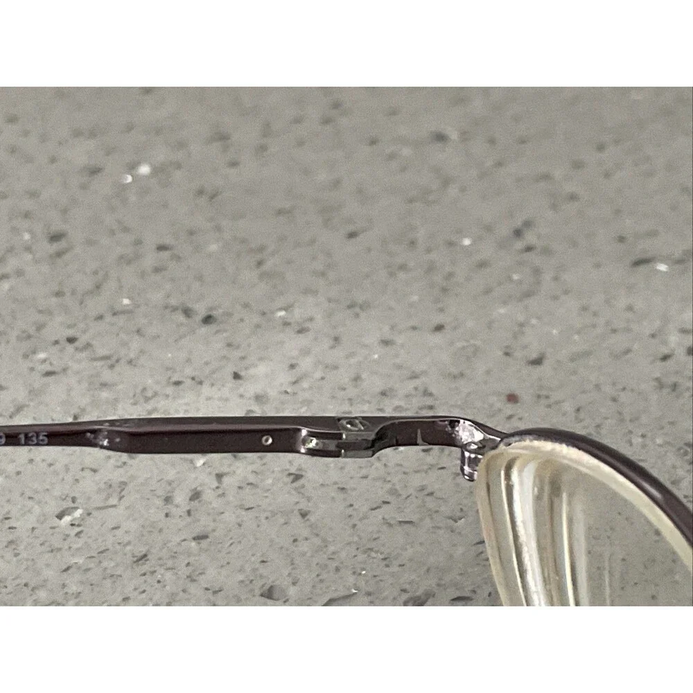 Adrienne Vittadini this frames